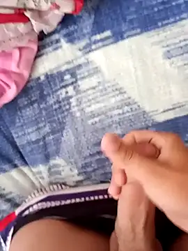 Snapshot of Michael22kkkkk chatting on 09-22-25, 06:36 Michael22kkkkk online show from 09-22-25, 06:36