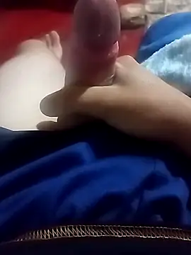 Snapshot of Michael22kkkkk chatting on 11-08-25, 02:37 Michael22kkkkk online show from 11-08-25, 02:37