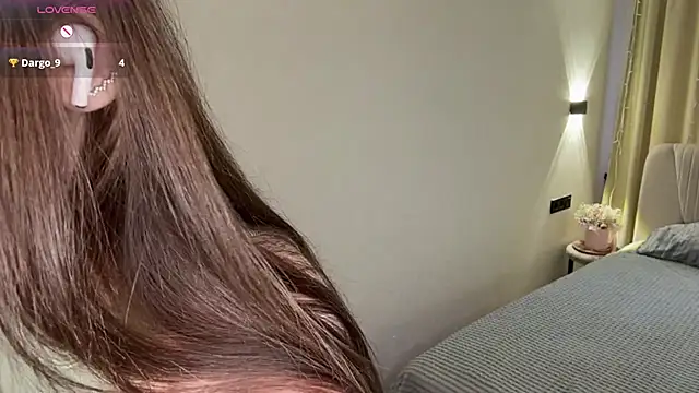 NguyetHankey online show from 04-03-26, 06:09