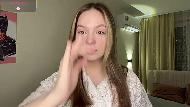 NguyetHankey online show from 01-17-26, 04:16