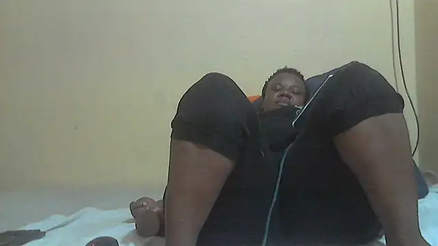 AnnabigpussyXO online show from 01-12-26, 07:53