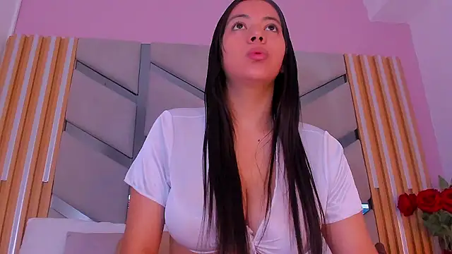 Snapshot of Sweet_Salome1 chatting on 02-25-26, 12:16 Sweet Salome1 online show from 02-25-26, 12:16