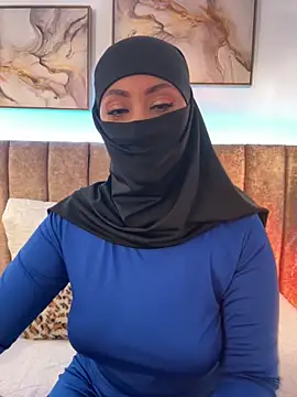 azza   online show from 10-24-25, 04:39