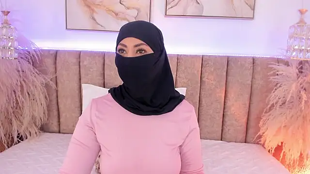 azza   online show from 11-14-25, 12:09