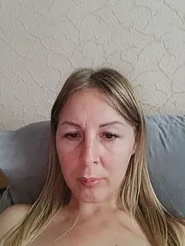 LunaSugarX online show from 11-05-25, 09:45