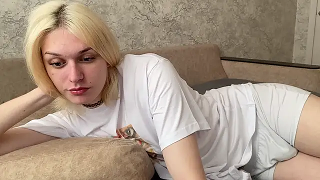 evelina228 online show from 09-29-25, 06:53