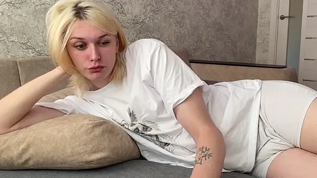 evelina228 online show from 10-09-25, 08:15