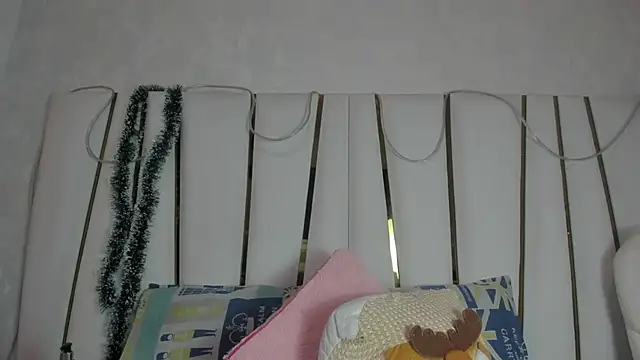 bonnie sm online show from 12-22-25, 07:14