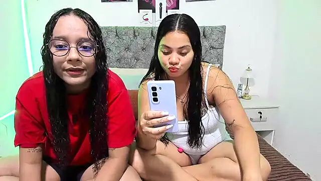 nay and aleja1 online show from 06-20-26, 10:15