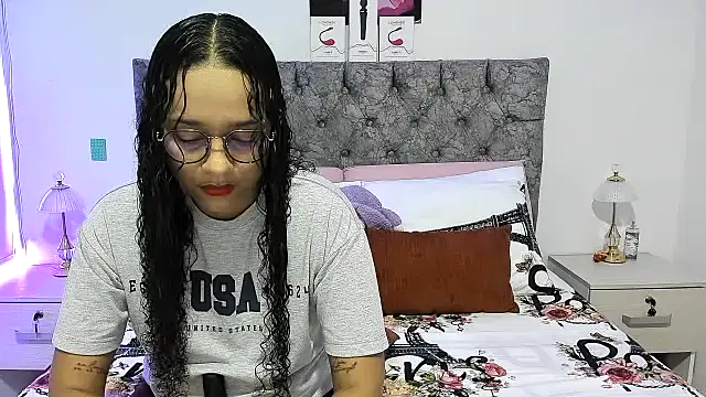 nay and aleja1 online show from 06-30-26, 10:43