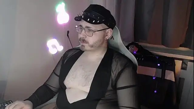 FabianKinky online show from 10-24-25, 05:56