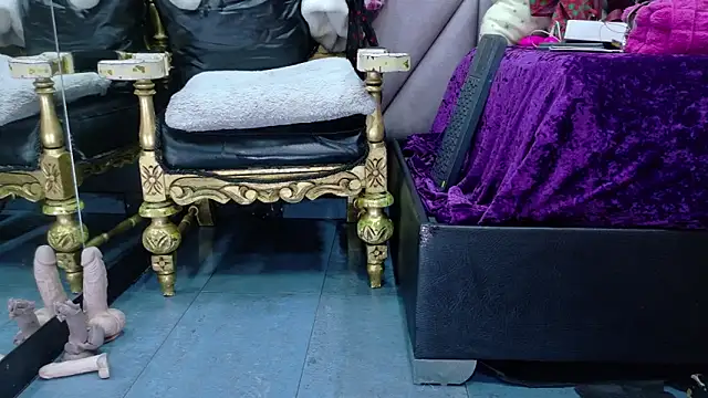 EvaSabath online show from 12-18-25, 11:03