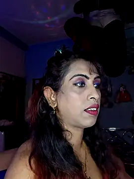 Love Beauty01 online show from 07-17-26, 06:38