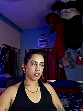 Love Beauty01 online show from 07-07-26, 06:44