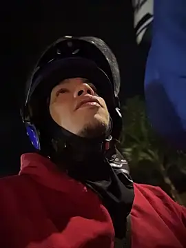 AlphaMasterXxx online show from 10-30-25, 02:54