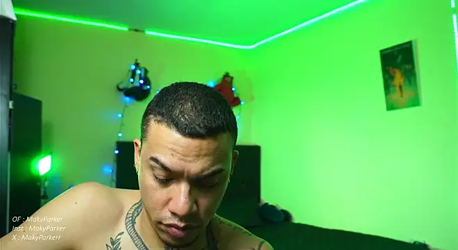 AlphaMasterXxx online show from 01-08-26, 05:41