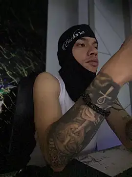 AlphaMasterXxx online show from 11-11-25, 04:40