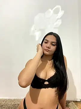 Selena y online show from 10-16-25, 07:22