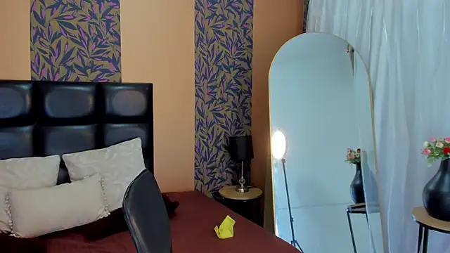 mysterius boy online show from 11-14-25, 08:23