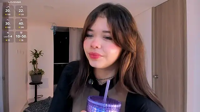 NikaVelvet1 online show from 02-06-26, 12:06