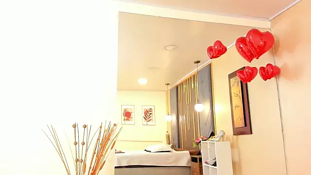 OliviGrace online show from 10-24-25, 10:09