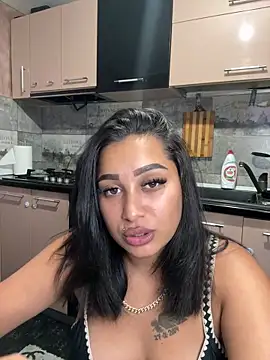 Snapshot of JaneetDeea chatting on 10-12-25, 09:49 JaneetDeea online show from 10-12-25, 09:49