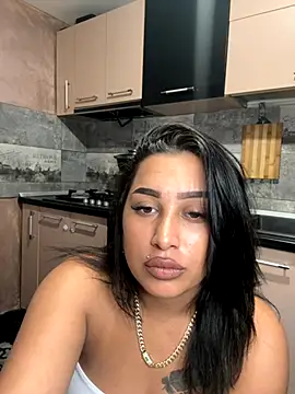 Snapshot of JaneetDeea chatting on 10-10-25, 11:38 JaneetDeea online show from 10-10-25, 11:38