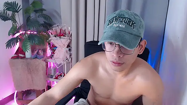 pinkcock froi2305 online show from 02-21-26, 02:57