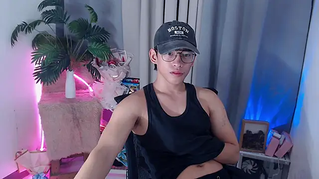 pinkcock froi2305 online show from 03-13-26, 05:56