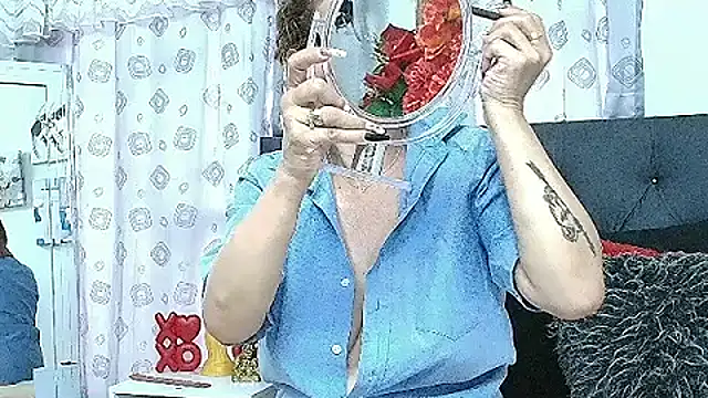 Victoriacoperino online show from 11-04-25, 03:27