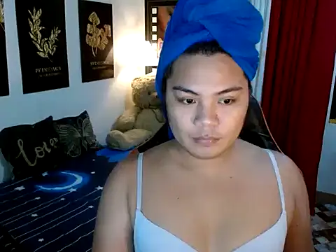 TSbrianaHugeCock online show from 11-15-25, 07:40