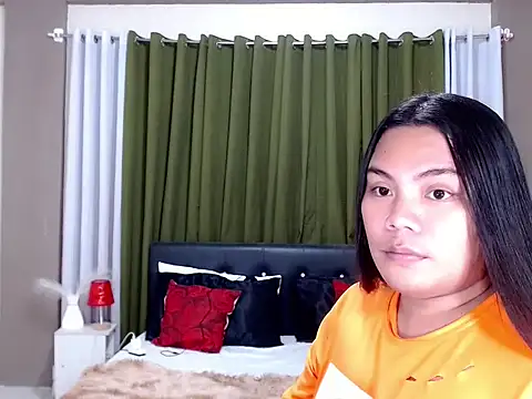 TSbrianaHugeCock online show from 04-02-26, 11:50