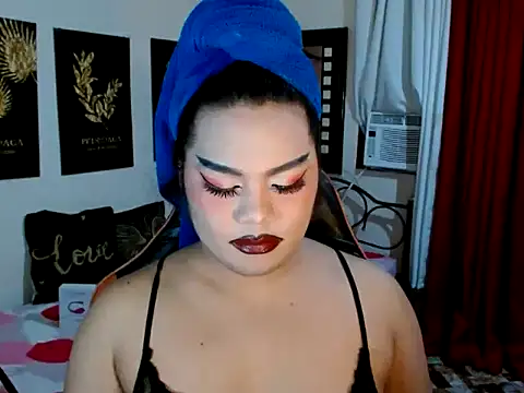 TSbrianaHugeCock online show from 11-08-25, 12:31