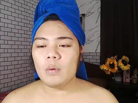 TSbrianaHugeCock online show from 10-18-25, 09:11