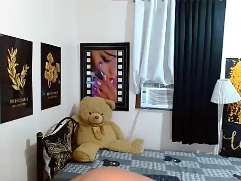 TSbrianaHugeCock online show from 03-23-26, 02:28