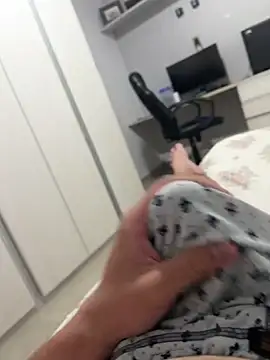 Snapshot of Novinho16cmz chatting on 10-13-25, 01:07 Novinho16cmz online show from 10-13-25, 01:07