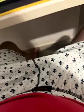 Snapshot of Novinho16cmz chatting on 09-22-25, 01:44 Novinho16cmz online show from 09-22-25, 01:44