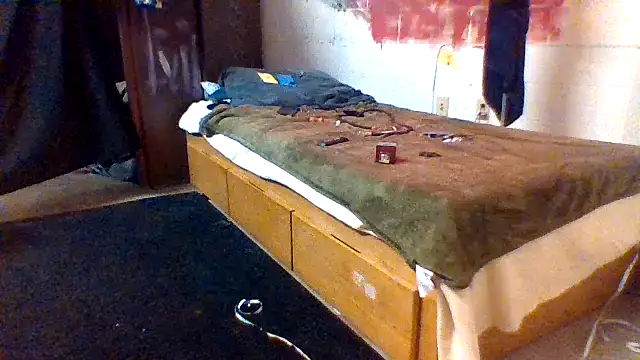 Nuttygmarley online show from 04-19-26, 07:42