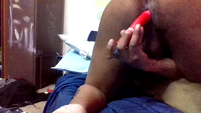 Nuttygmarley online show from 04-09-26, 07:47