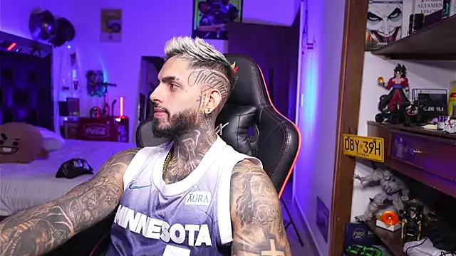 logan hugh8 online show from 03-27-26, 11:33