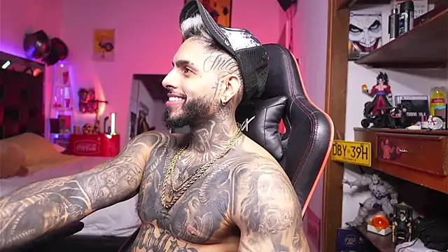 logan hugh8 online show from 03-30-26, 08:38