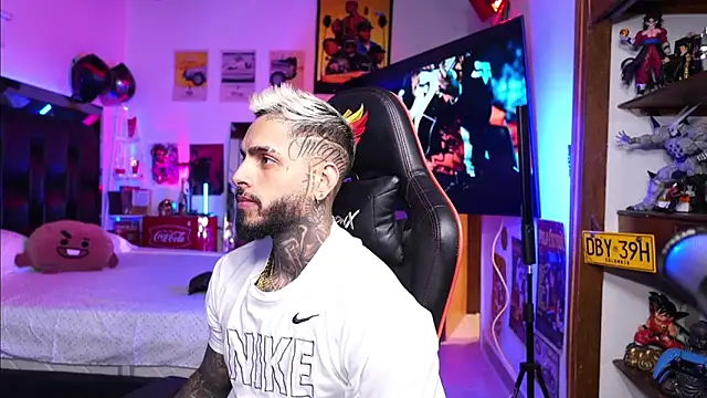 logan hugh8 online show from 03-09-26, 04:38