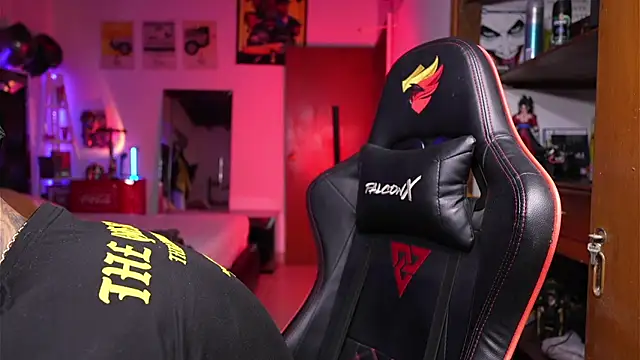 logan hugh8 online show from 04-01-26, 12:35