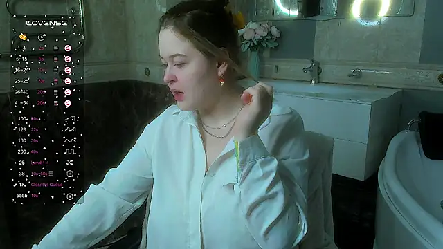 HelenHartt online show from 04-03-26, 08:32