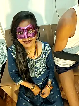 LOVE568 online show from 05-18-26, 04:34