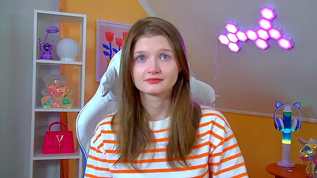 Snapshot of JaneRosen chatting on 04-25-26, 06:27 JaneRosen online show from 04-25-26, 06:27