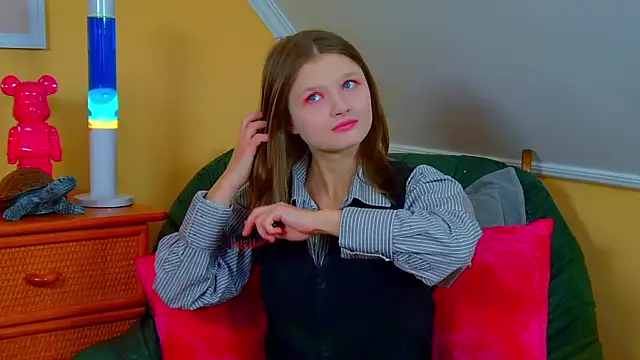 JaneRosen online show from 09-17-25, 06:15