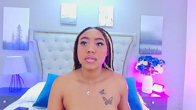 AngelaRoberts online show from 11-03-25, 11:52