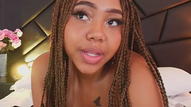 AngelaRoberts online show from 09-27-25, 04:46