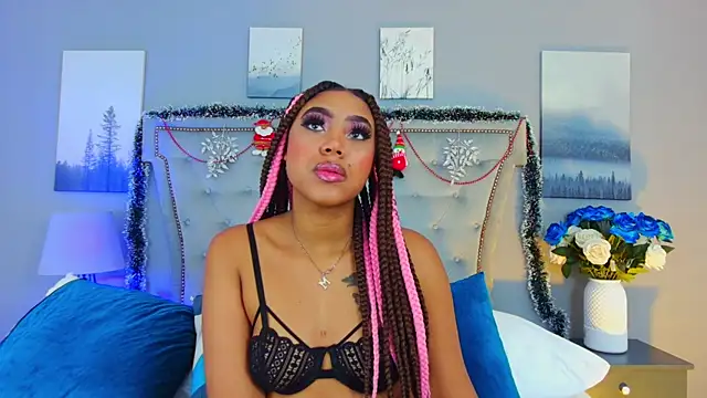 AngelaRoberts online show from 12-15-25, 04:40